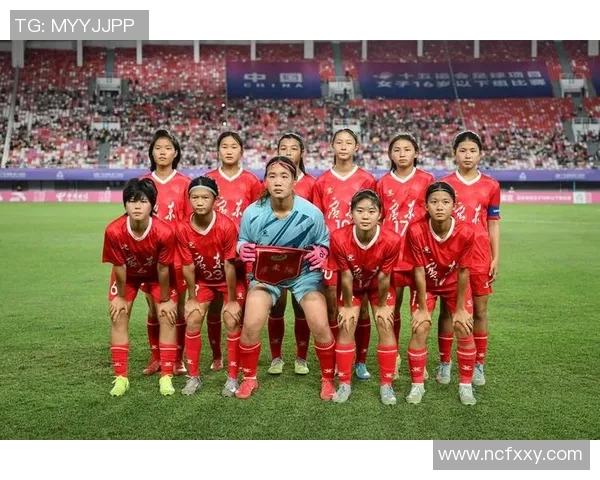 赛后分析广州足球队与上海足球队的战术对决与表现评估